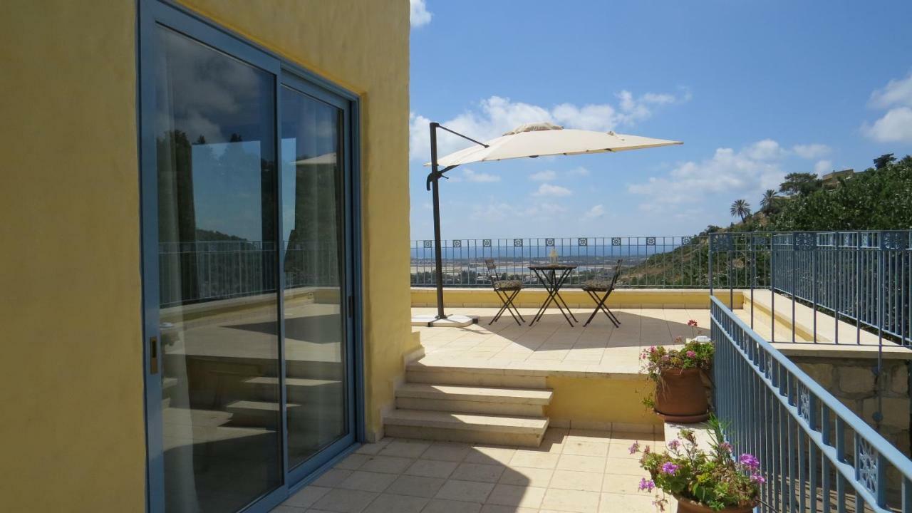 Artsea Studio Apartment With Sea View Ein Hod Eksteriør billede