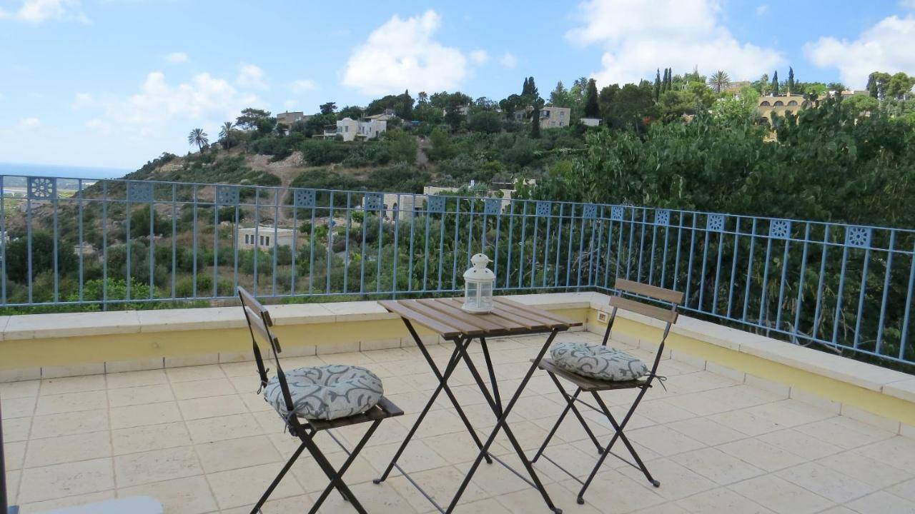 Artsea Studio Apartment With Sea View Ein Hod Eksteriør billede